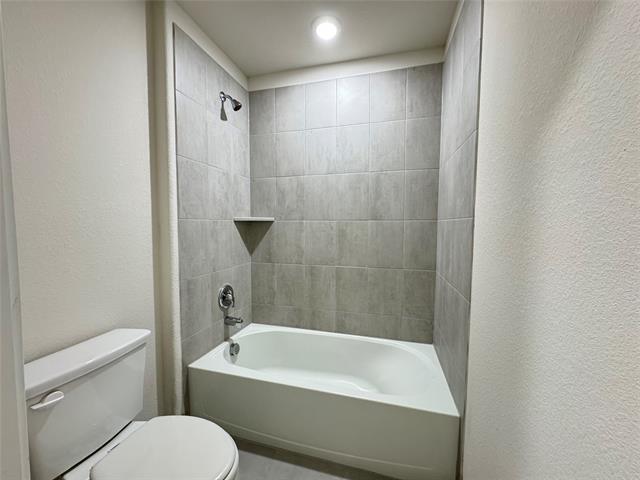 Building Photo - 2901 Bald Eagle Blvd