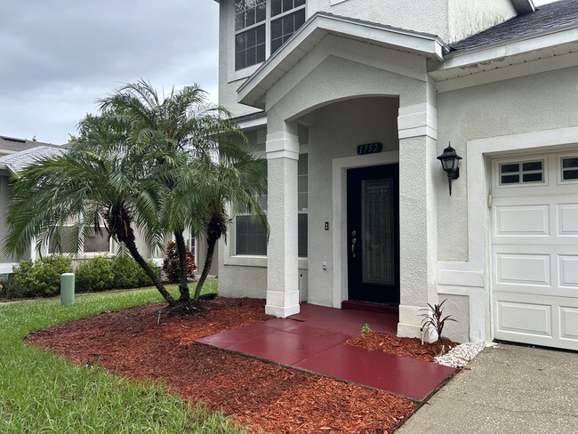 Building Photo - 1752 Cambridge Village Ct