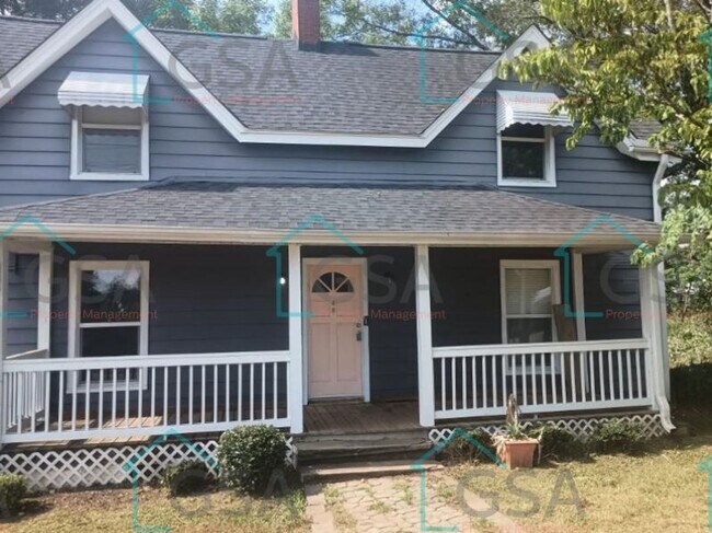 Primary Photo - 4 Bedroom 2 Bath House!!