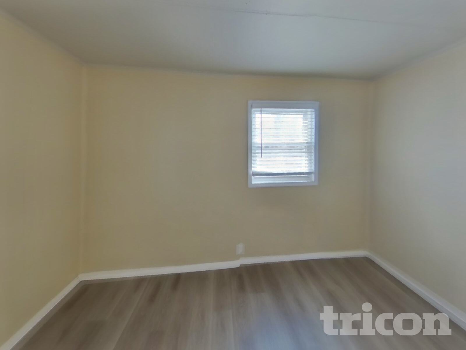 Building Photo - 1928 S Franklin Ave