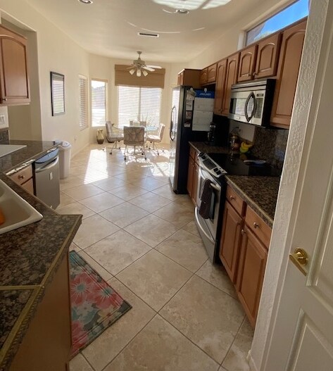 Building Photo - 15082 W Cactus Ridge Way