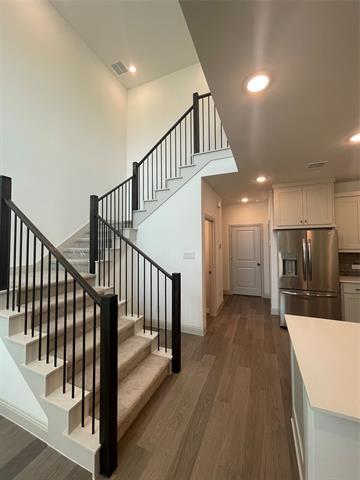 Building Photo - 1027 Stockton Dr