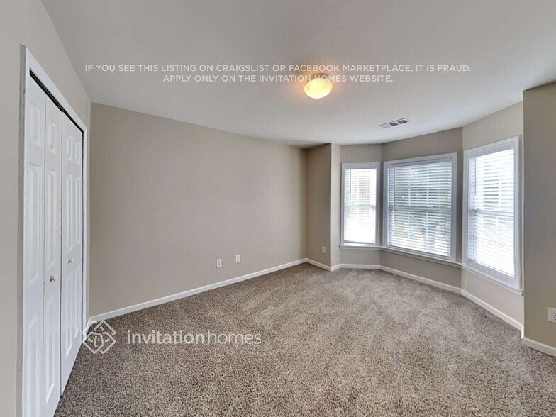 Building Photo - 4546 Gapstow Bridge Ln