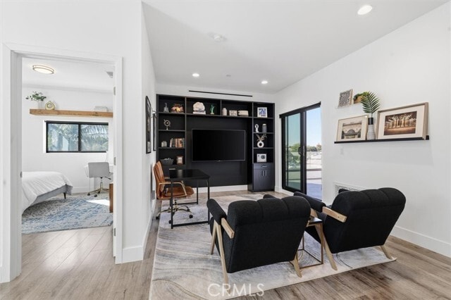 Building Photo - 5487 Blanco Way