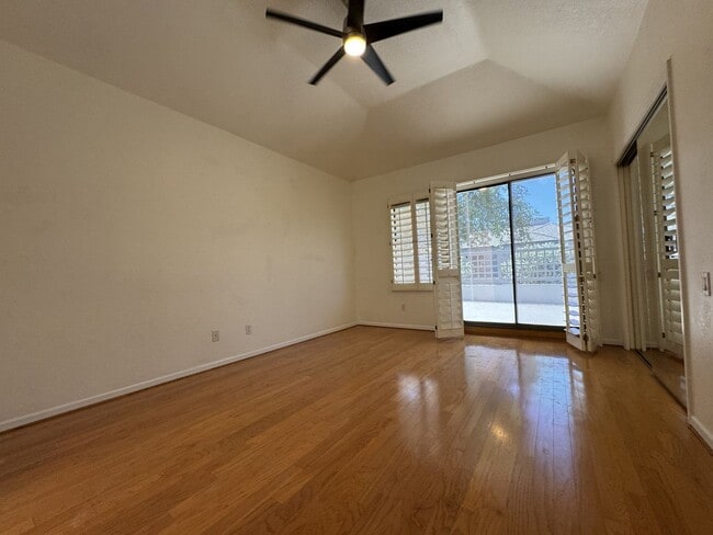 Building Photo - 7272 E Gainey Ranch Rd