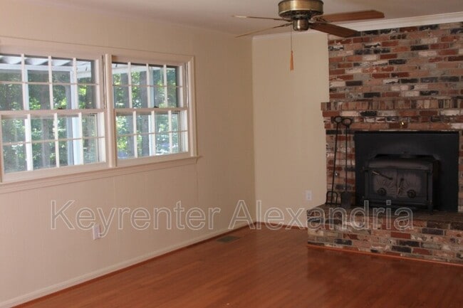 Building Photo - 13013 Caton Pl