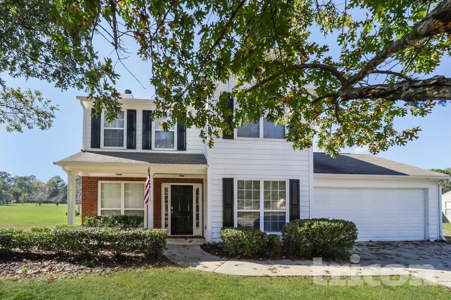 Primary Photo - 915 Riley Farm Ln