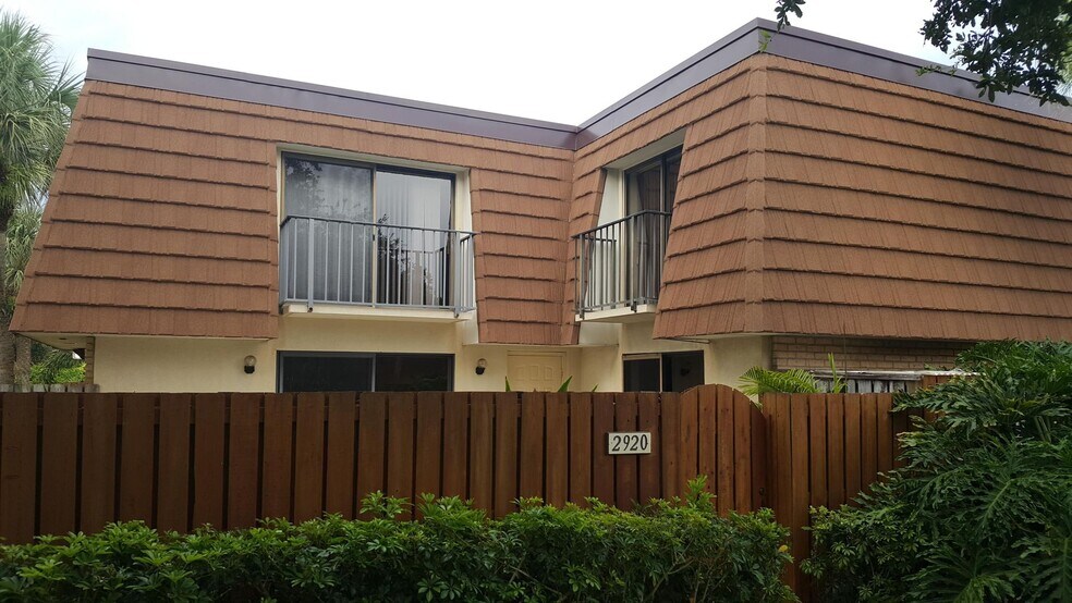 Primary Photo - 2920 29th Ct