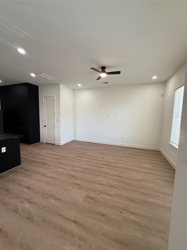 Building Photo - 1815 McKee St