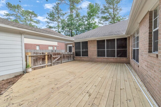 Building Photo - 19 Long Springs Pl
