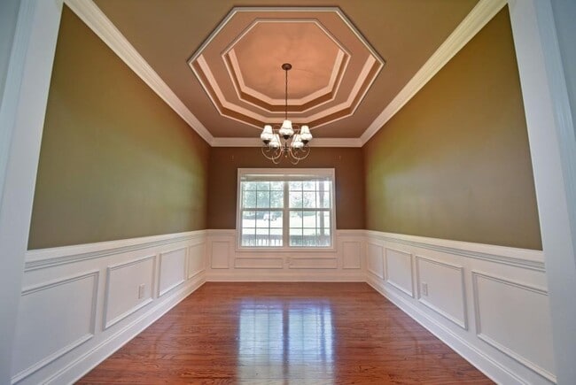 Building Photo - 4607 Enfield Dr