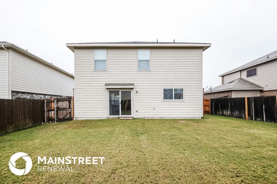 Building Photo - 8536 Star Thistle Dr