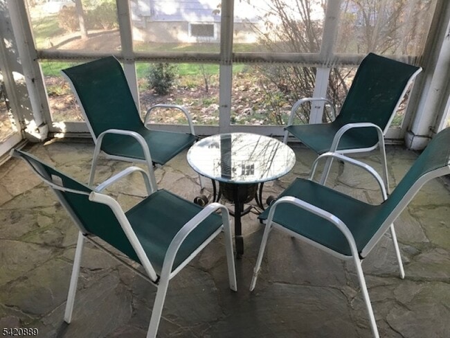 Building Photo - 751 Fairmount Ave