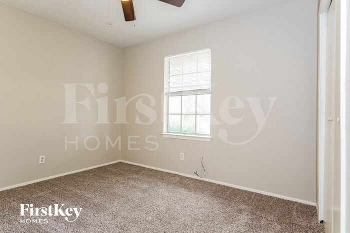 Building Photo - 6530 Gentle River Dr