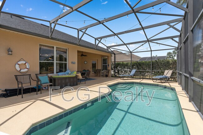 Building Photo - 825 Wildflower Rd