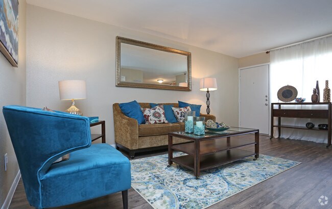 2 Br, Living Room - Waterchase Apartments
