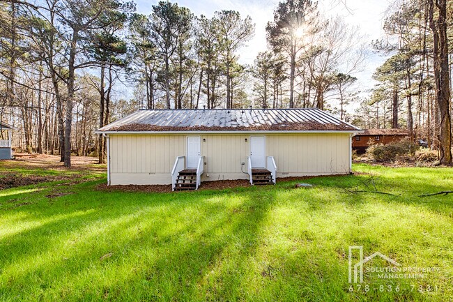Building Photo - 4283 E Paulding Dr