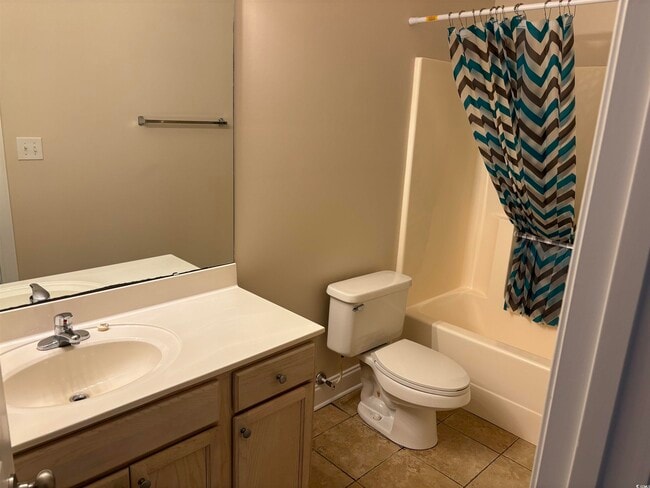Building Photo - 2013 Silvercrest Dr