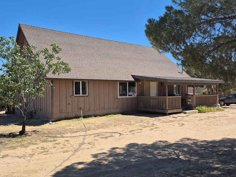 Building Photo - 6906 Phelan Rd