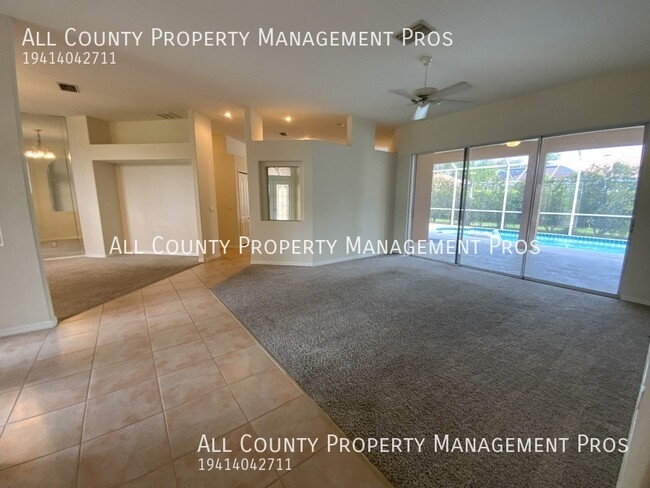 Building Photo - 5112 Far Oak Cir