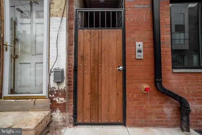 Building Photo - 3731 Brandywine St