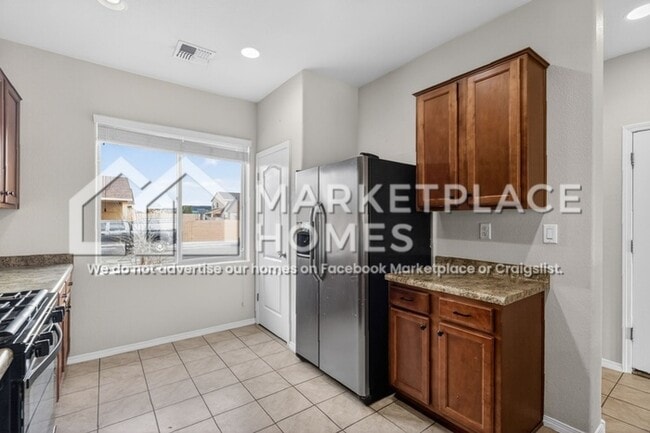 Building Photo - 9808 Farinosa Ave SW