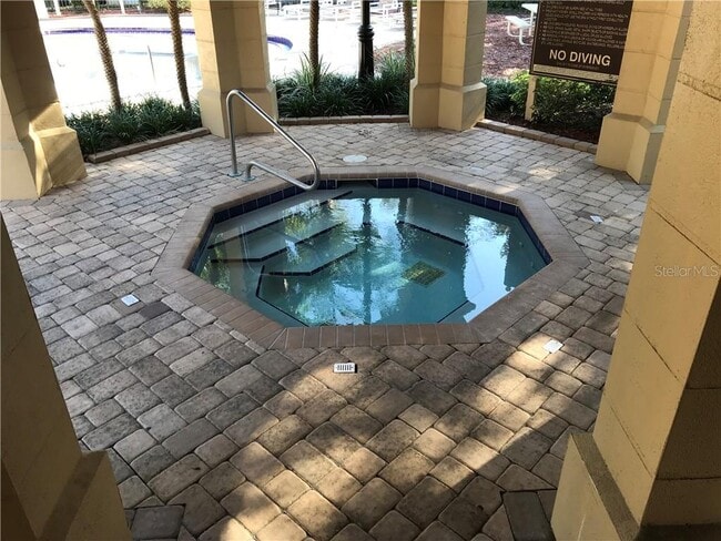Building Photo - 856 Grand Regency Pointe