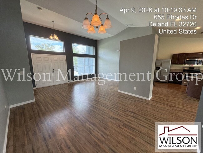 Building Photo - 655 Rhodes Dr