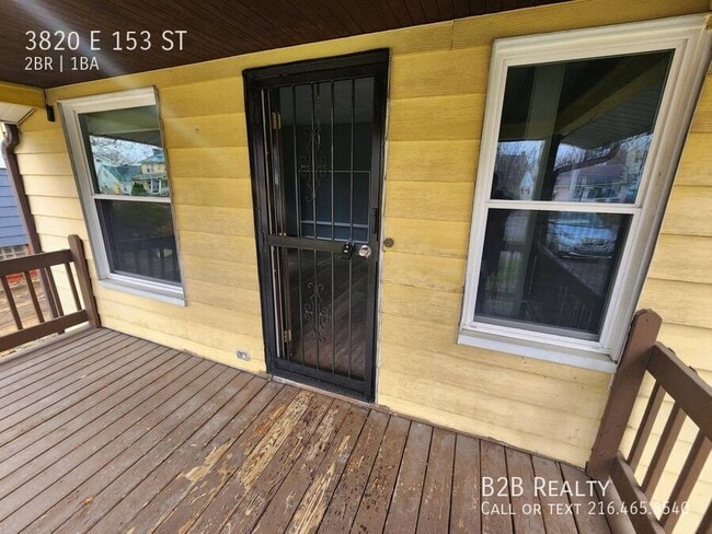 Building Photo - 3820 E 153rd St