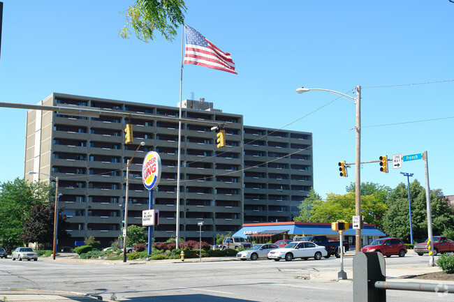 Building Photo - Friendship Towers