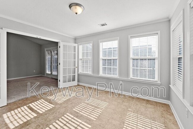 Building Photo - 1805 Honeysuckle Way