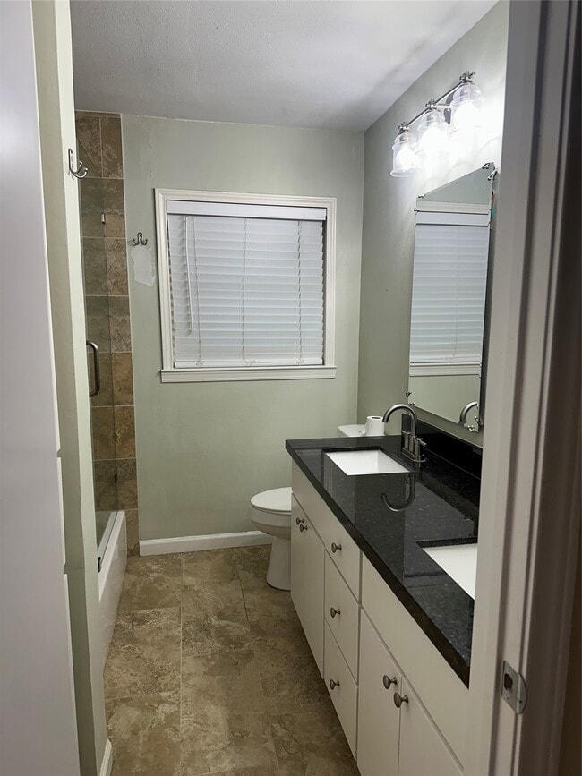 Building Photo - 3815 Gardendale Dr