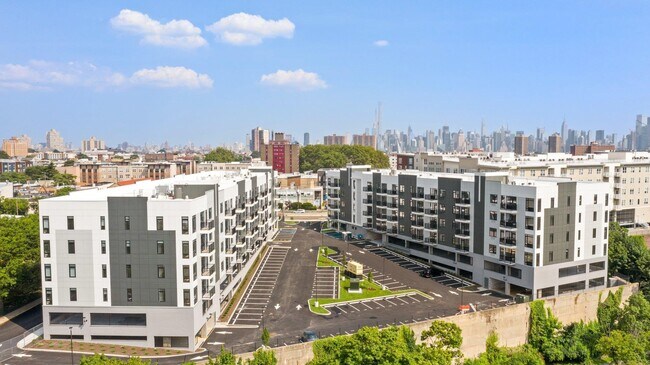 Building Photo - 5711 John F. Kennedy Blvd
