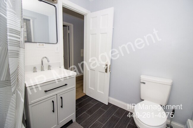 Building Photo - 3821 Kirkwood-
