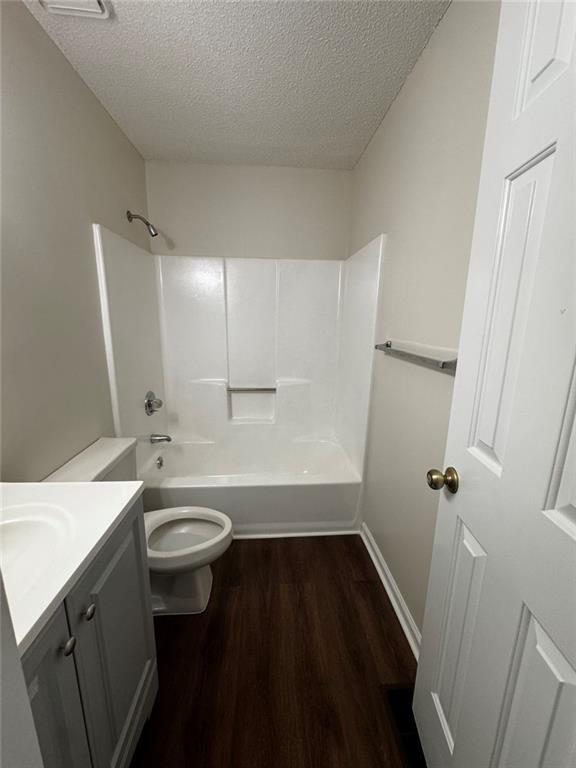 Building Photo - 875 Joseph Club Dr