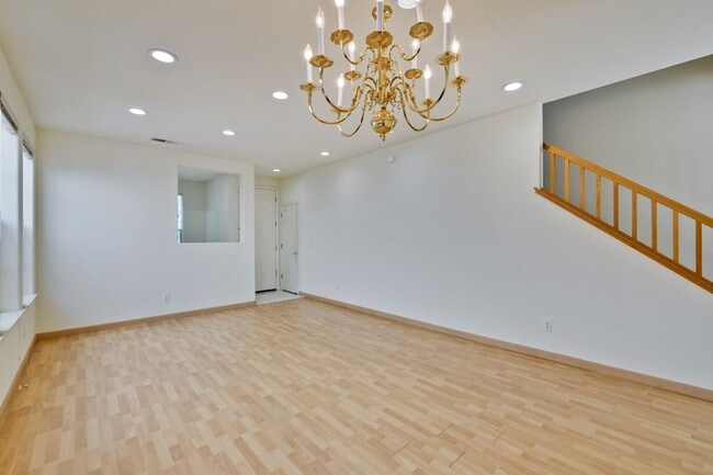 Building Photo - Spacious 4-Bedroom Home on Private Cul-De-...