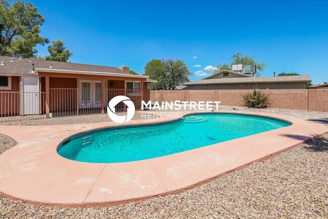 Building Photo - 4 Bedroom Pet-Friendly Home in Tucson, AZ ...