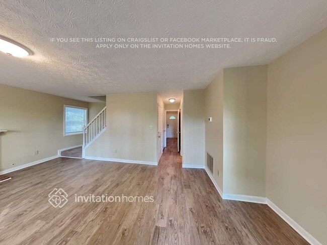 Building Photo - 4026 Paloverde Dr
