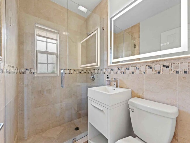 Building Photo - Southwest 47th Street, Miami, FL 33155 - 3 BR 1 BA single-family home