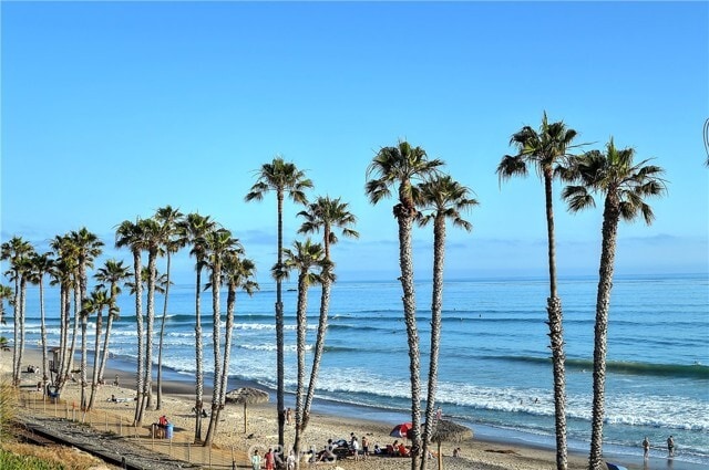 Building Photo - 123 W Avenida Valencia