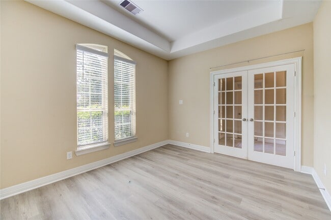 Building Photo - 5530 Mangrove Creek Ln