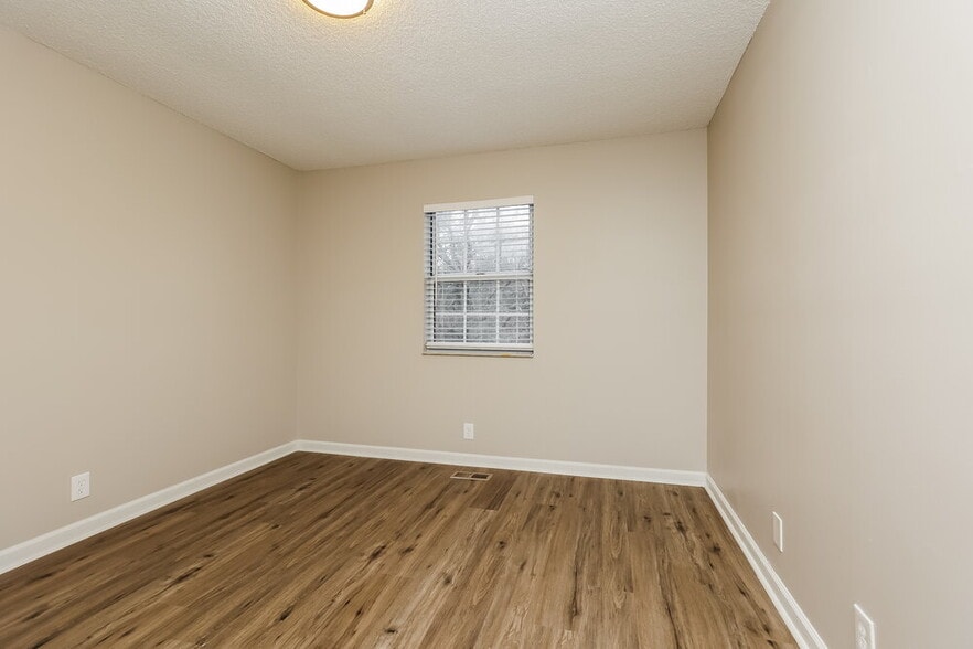 Building Photo - 1533 Market Square