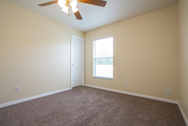 Building Photo - 14915 Windy Mt Cir