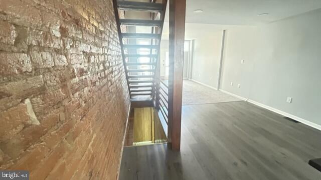 Building Photo - 2534 Memphis St