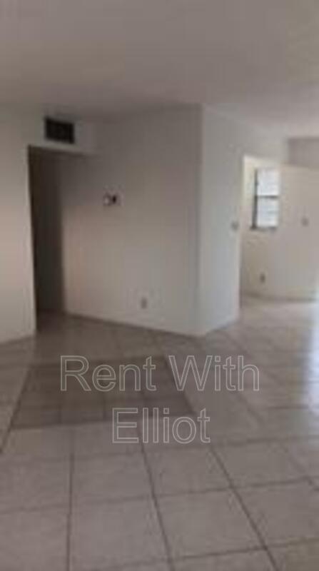 Building Photo - 4169 SW 67th Ave