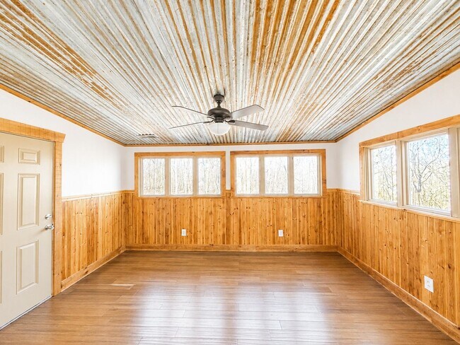 Building Photo - 3531 Gilleland Ext