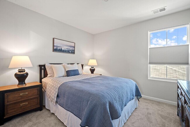 Building Photo - 567 Dreher Dr