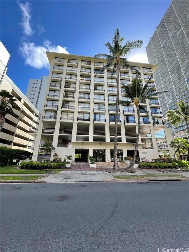Building Photo - Seaside Suites: 1-Bedroom, 1-Bath, 1 parking!