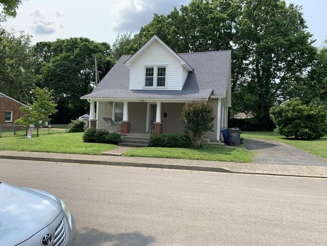 Building Photo - 1200 Garrison Ave