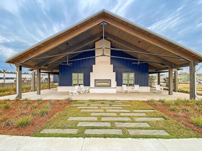 Building Photo - 502 Sound Dr